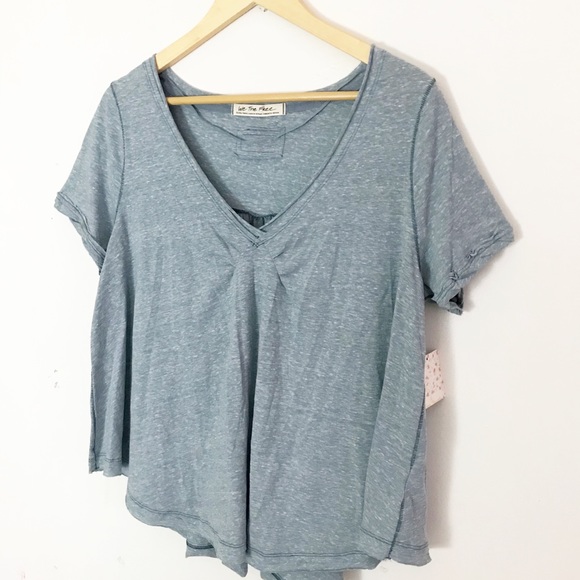 Free People All You Need Tee V Neck Short Sleeve Loose Fit Size XS Blue NWT - Picture 5 of 13